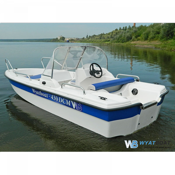 Стеклопластиковый катер Wyatboat - 430 DCM (тримаран)